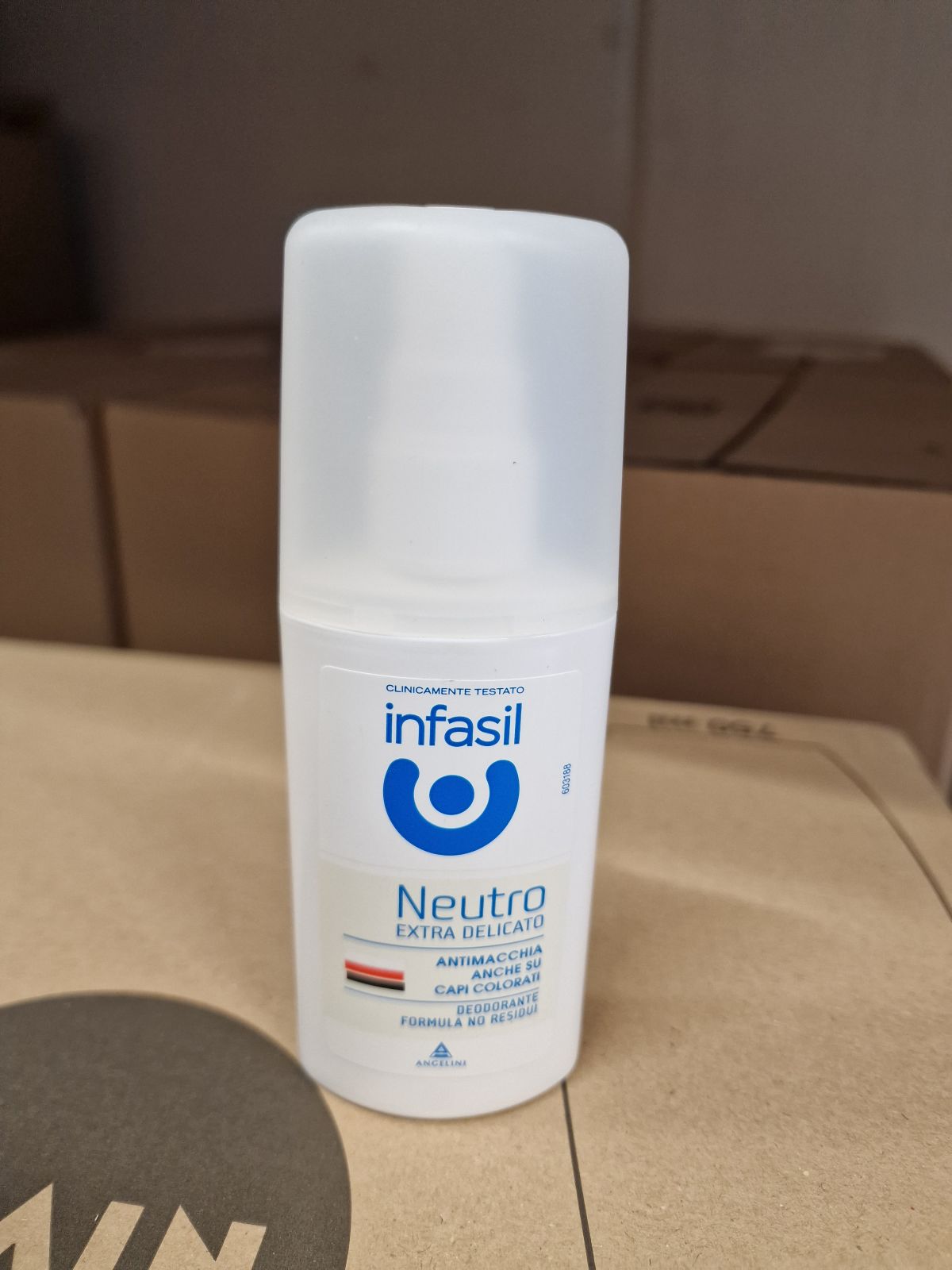  INFASIL NEUTRO EXTRA DELICATO – sprejový dezodorant