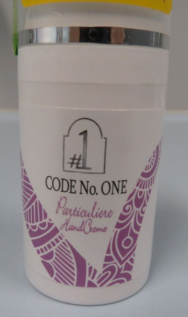 názov: Code No. One Paticuliere HandCreme – krém na ruky - foto produktu