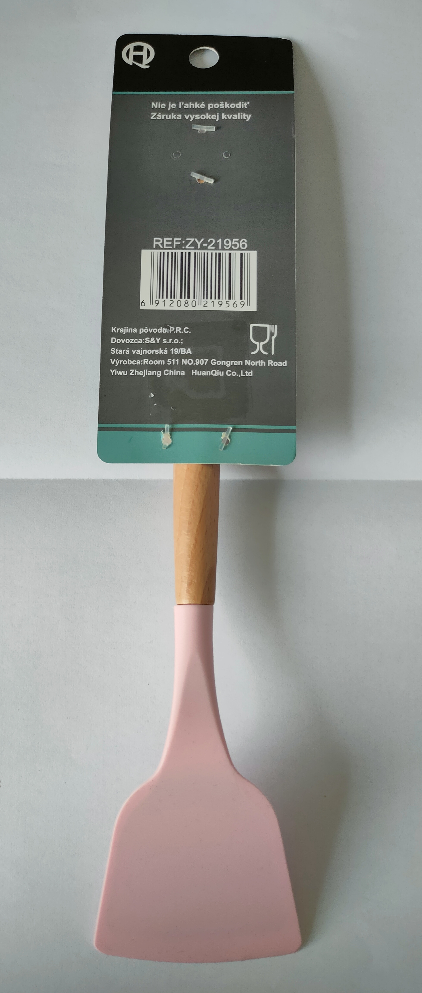 Silikónová lopatka s drevenou rukoväťou – foto výrobku 1