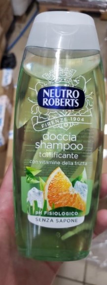 foto výrobku: Doccia Shampoo tonificante con vitamine della frutta – šampón na umývanie vlasov a tela